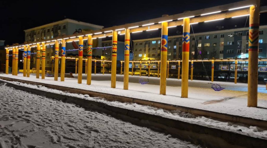 Школьница из Дудинки получила 700 тысяч рублей за падение с качелей  